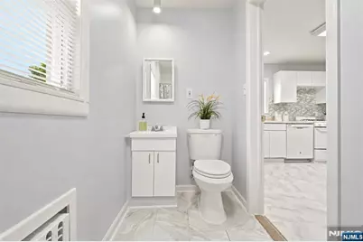 888 Lake Street, Newark, NJ 07104 - Photo 11