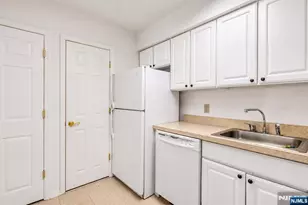 401 Dercole 211, Norwood, NJ 07648 - Photo 13