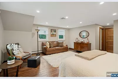 25 Bryers Lane, Upper Saddle River, NJ 07458 - Photo 15