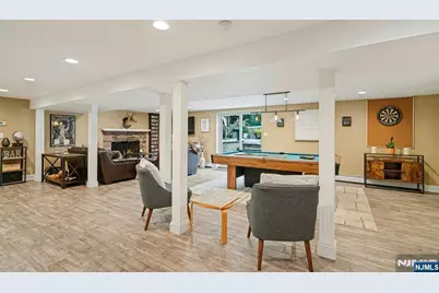 25 Bryers Lane, Upper Saddle River, NJ 07458 - Photo 19