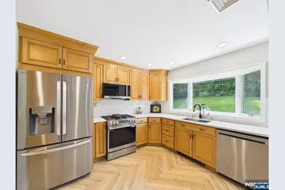126 Southern Parkway, Ridgewood, NJ 07450 - Photo 13