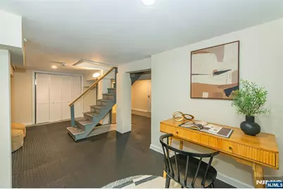 25 Cloverhill Place, Montclair, NJ 07042 - Photo 39