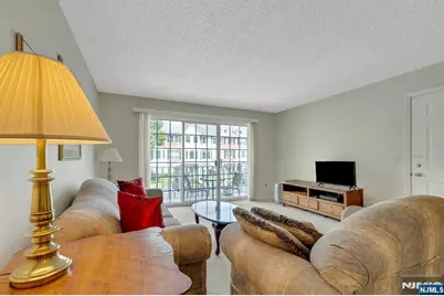 631 Plum Terrace, Mahwah, NJ 07430 - Photo 7