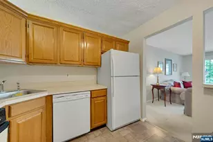 631 Plum Terrace, Mahwah, NJ 07430 - Photo 11