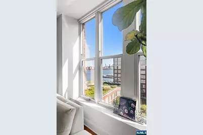 1125 Maxwell Lane 1023 #1023, Hoboken, NJ 07030 - Photo 5