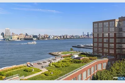 1125 Maxwell Lane 1023 #1023, Hoboken, NJ 07030 - Photo 15