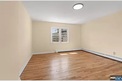 244 Lincoln Avenue, Cliffside Park, NJ 07010 - Photo 15