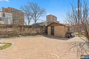 244 Lincoln Ave, Cliffside Park, NJ 07010 - Photo 37