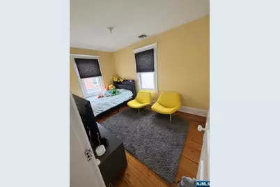 422 2nd Avenue, Lyndhurst Township, NJ 07071 - Photo 15