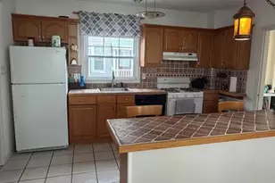422 Second Ave, Lyndhurst Township, NJ 07071 - Photo 5