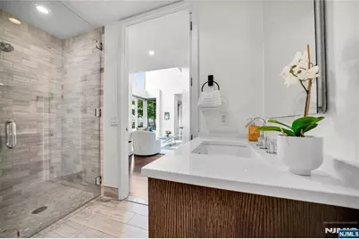 1000 Ave At Port Imperial 102 #102, Weehawken, NJ 07086 - Photo 19