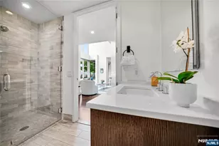 1000 Ave At Port Imperial 102, Weehawken, NJ 07086 - Photo 19