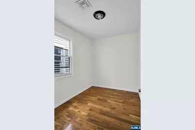 491 S 17th Street, Newark, NJ 07103 - Photo 11