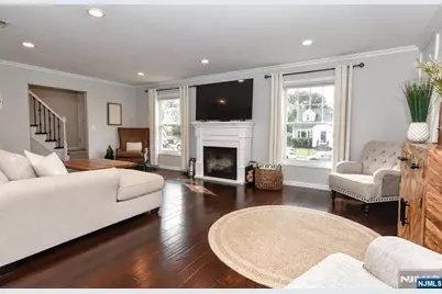113 Grove Street, Waldwick, NJ 07463 - Photo 5