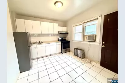 618 Jersey Street 2 #2, Harrison, NJ 07029 - Photo 7