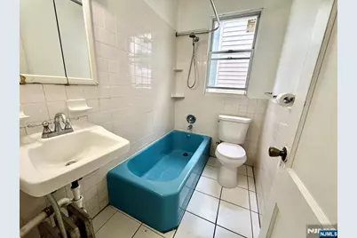 618 Jersey Street 2 #2, Harrison, NJ 07029 - Photo 5