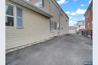 27 Honiss Street, Belleville, NJ 07109 - Photo 3