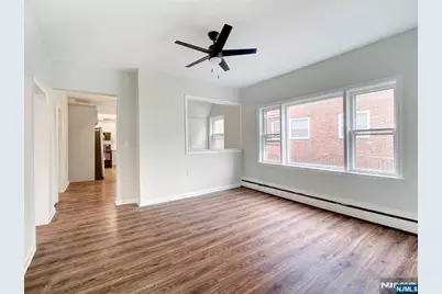 27 Honiss Street, Belleville, NJ 07109 - Photo 7