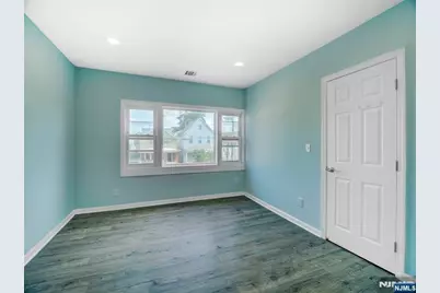 27 Honiss Street, Belleville, NJ 07109 - Photo 17