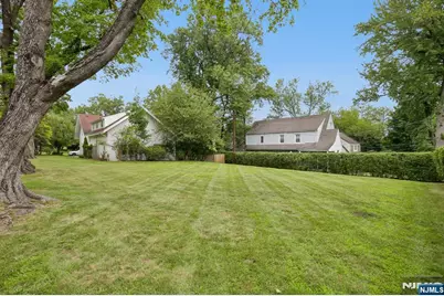 195 Riveredge Road 1 #1, Tenafly, NJ 07670 - Photo 21