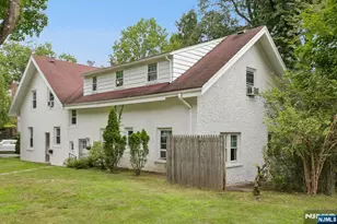 195 Riveredge Road 1, Tenafly, NJ 07670 - Photo 19