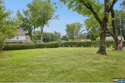 195 Riveredge Road 1 #1, Tenafly, NJ 07670 - Photo 19