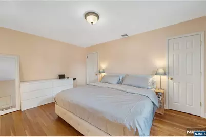 343 Delawanna Avenue, Clifton, NJ 07014 - Photo 9