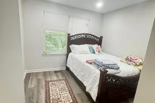 2125 Gunston Ct, Mahwah, NJ 07430 - Photo 3