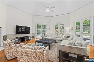 27 Shinnecock Trail, Franklin Lakes, NJ 07417 - Photo 17