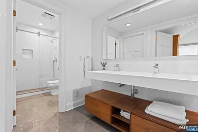 27 Shinnecock Trail, Franklin Lakes, NJ 07417 - Photo 27