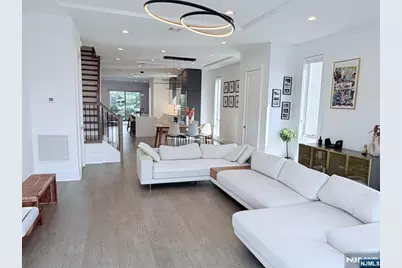 1656 Maple Street, Fort Lee, NJ 07024 - Photo 5