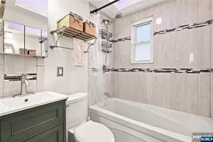 94 Chestnut St, Garfield, NJ 07026 - Photo 21