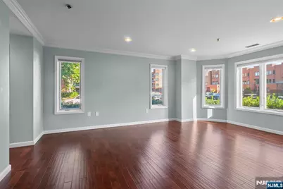 304 Smith Court 304 #304, Edgewater, NJ 07020 - Photo 25