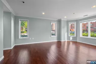 304 Smith Ct 304, Edgewater, NJ 07020 - Photo 25