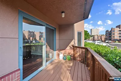 304 Smith Court 304 #304, Edgewater, NJ 07020 - Photo 33