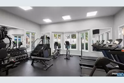 304 Smith Court 304 #304, Edgewater, NJ 07020 - Photo 41