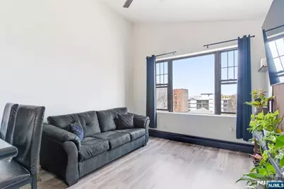 1870 John F Kennedy Boulevard 4F #4F, Jersey City, NJ 07304 - Photo 5