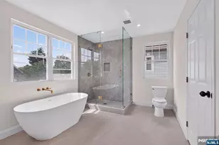470 Grace Ave, Garfield, NJ 07026 - Photo 15