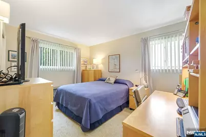 152 Coles Avenue, Hackensack, NJ 07601 - Photo 17