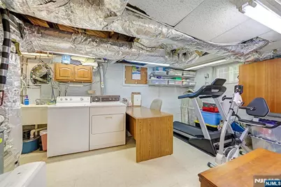 152 Coles Avenue, Hackensack, NJ 07601 - Photo 25