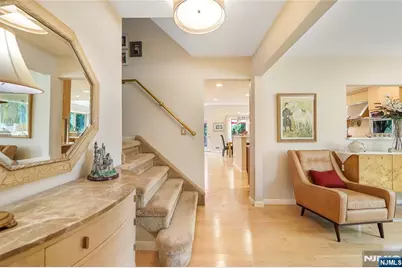 152 Coles Avenue, Hackensack, NJ 07601 - Photo 5