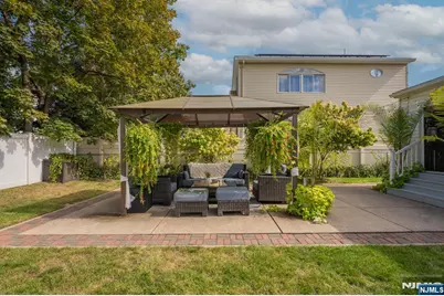 10 Homestead Road, Elmwood Park, NJ 07407 - Photo 35
