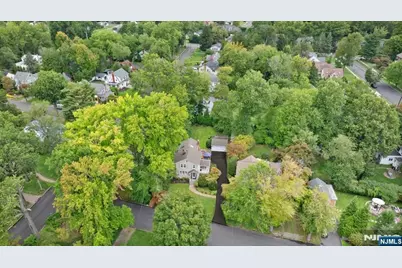 734 Greentree Lane, Oradell, NJ 07649 - Photo 43