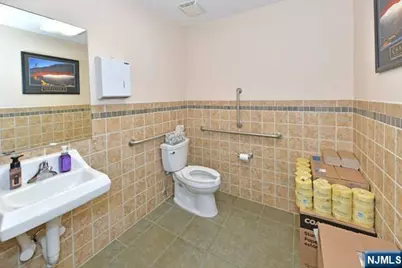 59 Lincoln, Fair Lawn, NJ 07410 - Photo 7