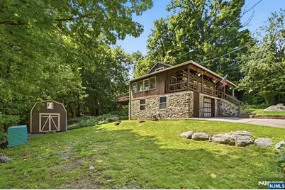 13 Woodside Drive, West Milford, NJ 07480 - Photo 31