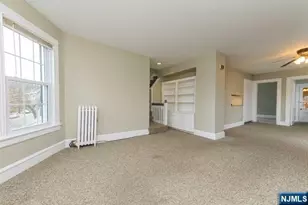11 Montague Pl 2, Montclair, NJ 07042 - Photo 5