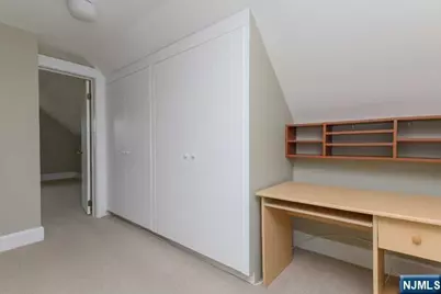 11 Montague Place 2 #2, Montclair, NJ 07042 - Photo 17