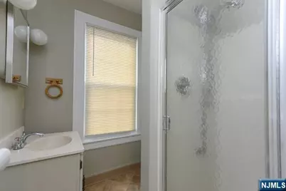 11 Montague Place 2 #2, Montclair, NJ 07042 - Photo 19