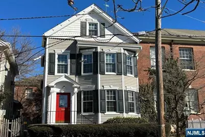 11 Montague Place 2 #2, Montclair, NJ 07042 - Photo 1