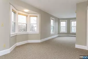 11 Montague Pl 2, Montclair, NJ 07042 - Photo 7